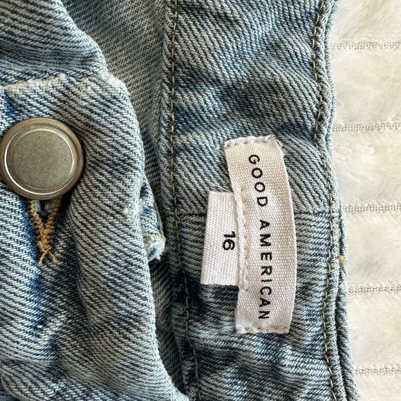 Good American Size 16 Distressed Good Boy Curve Crop Boyfriend Fit Jeans. - Picture 3 of 10